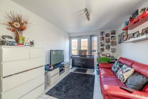Living room- click for photo gallery